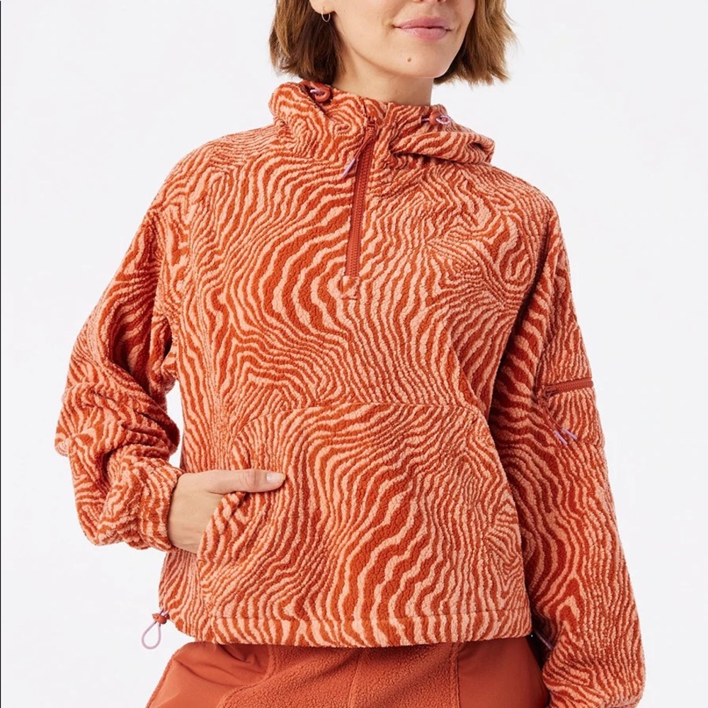 Outdoor Voices Primofleece Pullover Melon Zebra